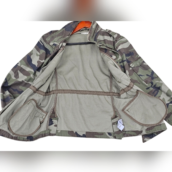 Thread & Supply Camo Jacket w/Waist Drawstring - Medium - Picture 4 of 15